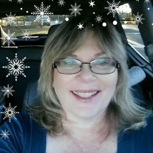 Meet your Posher, Tracie riddle